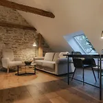 Manor (adults Only) Padise