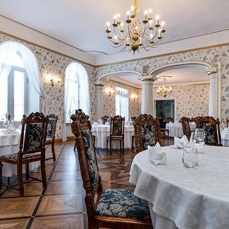 Manor (adults Only) * Padise