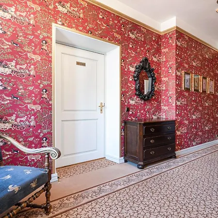 Padise Manor (Adults Only) *