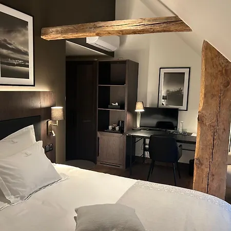 Manor (adults Only) * Padise