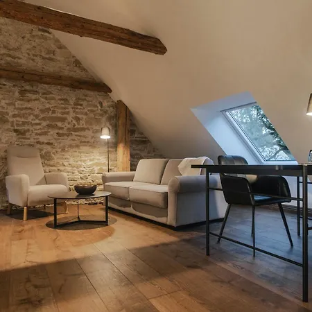 Padise Manor (Adults Only) Падизе