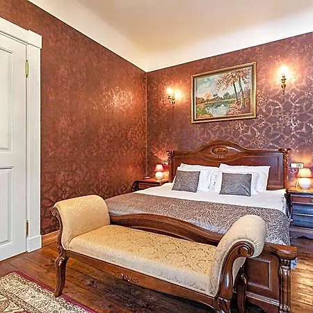 Villa Manor (adults Only)