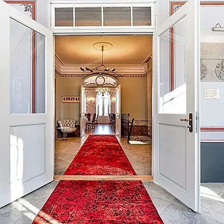 Manor (adults Only) Villa Padise