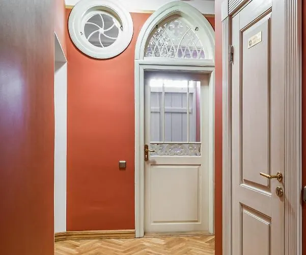 Manor (adults Only) וילה Padise