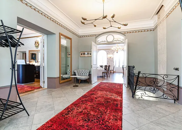 Manor (adults Only) Padise