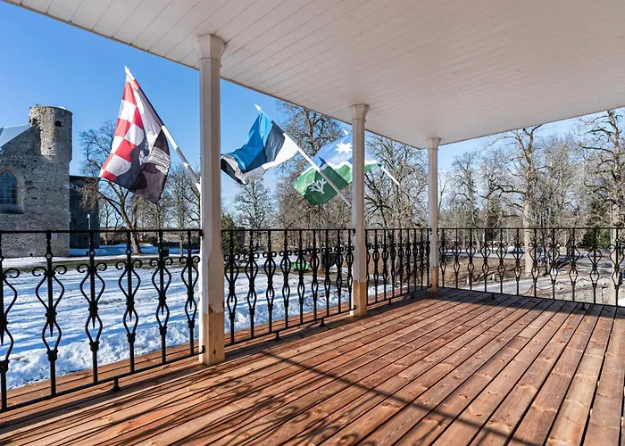 Manor (adults Only) * Padise