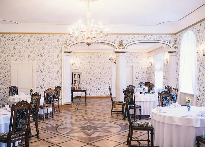 Manor (adults Only) * Padise