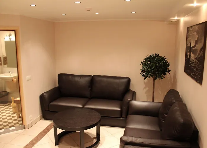 Manor (adults Only) וילה Padise