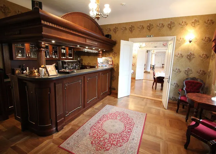 Manor (adults Only) *