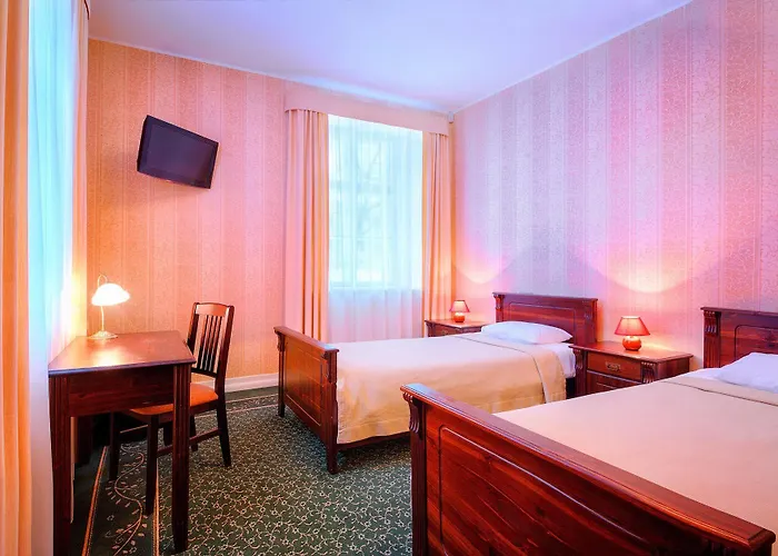 Manor (adults Only) Padise